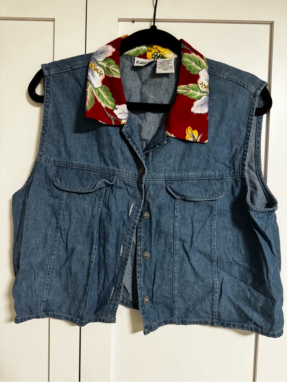 Vintage 90’s Denim Sleeveless Vest with Red Floral Collar